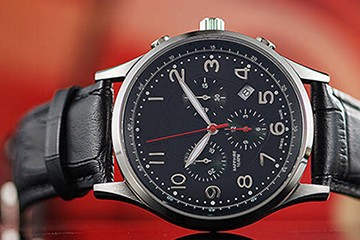 南京欧米茄手表有水气维修